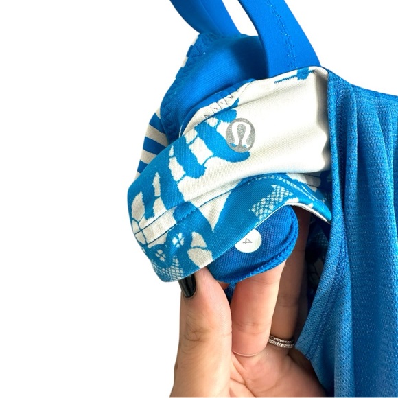 Lululemon Run Back On Track Blue Tank - Picture 4 of 5